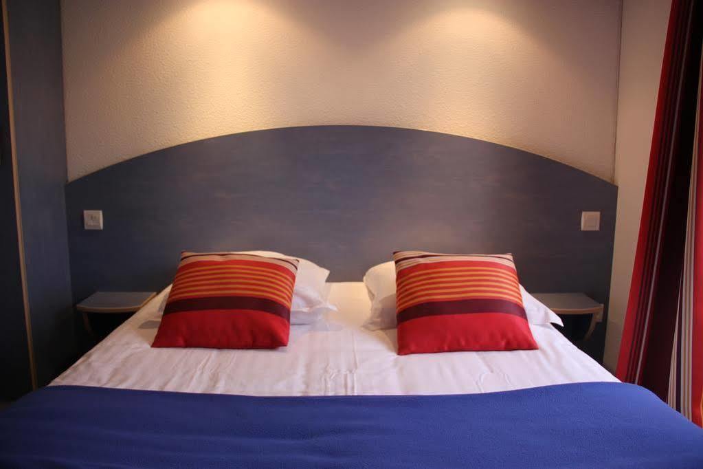 Agape Hotel Bessines Екстериор снимка