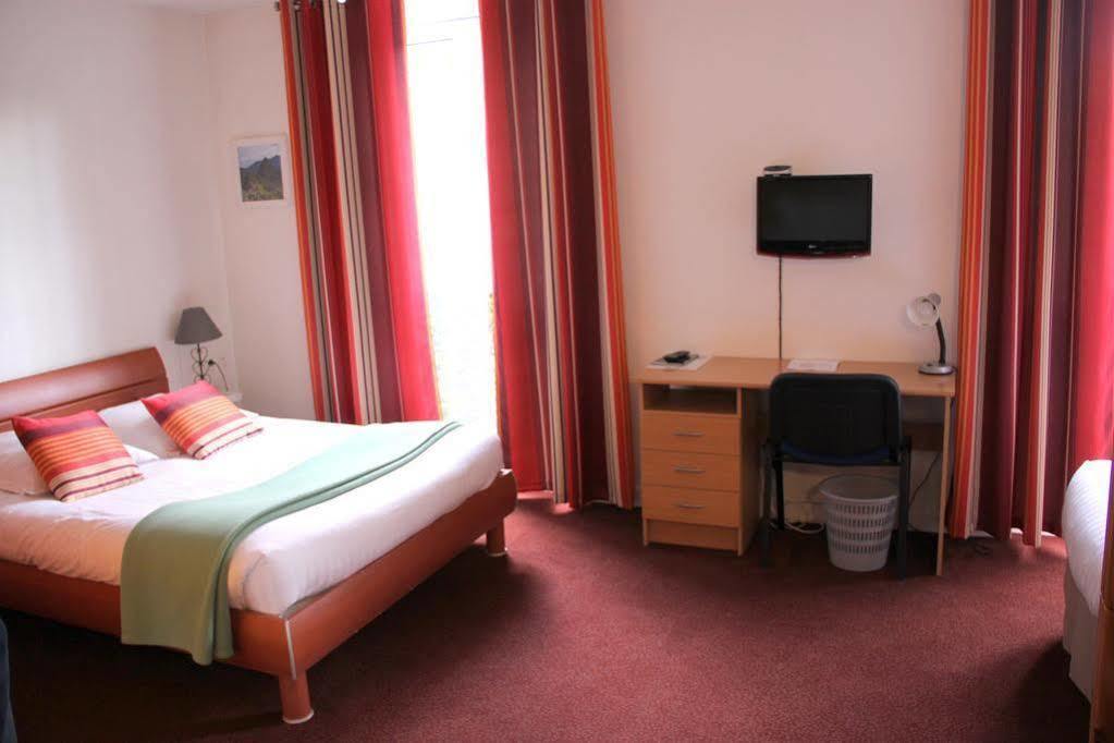Agape Hotel Bessines Екстериор снимка