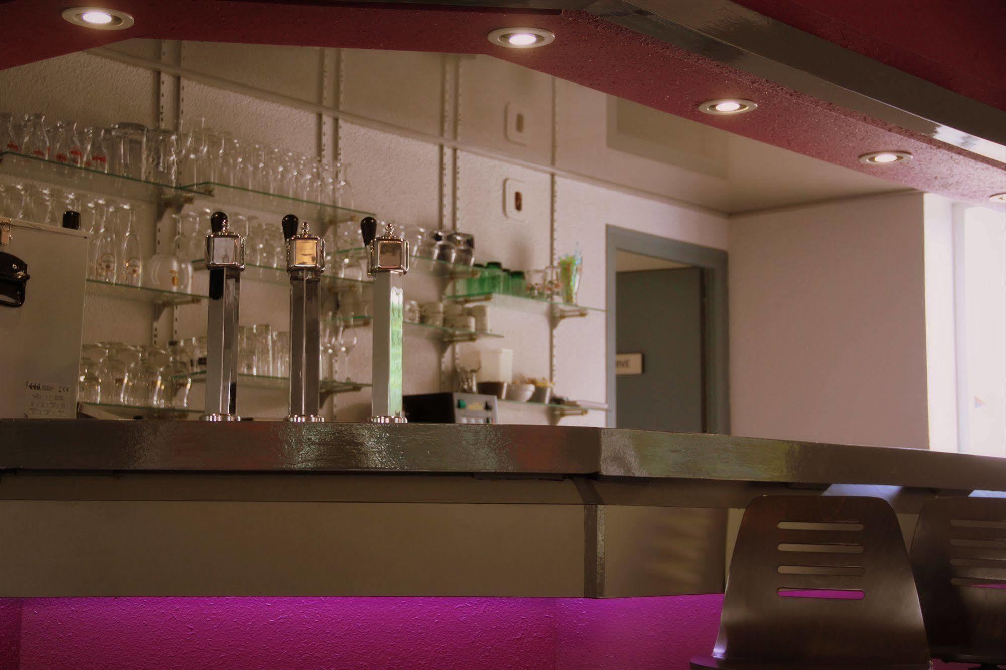 Agape Hotel Bessines Екстериор снимка